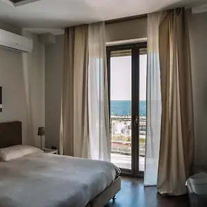Bed & Breakfast Hotei, Aeroporto di Catania Fontana Rossa